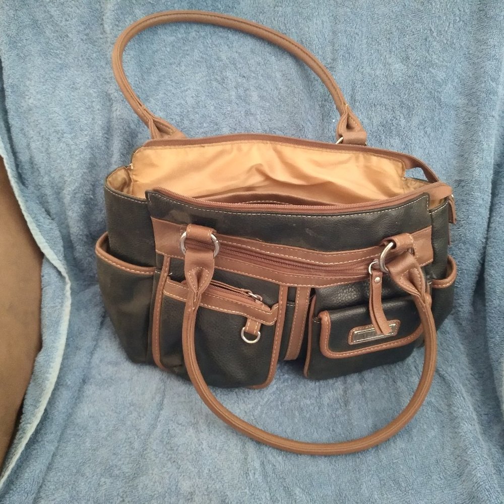 Multi-Sac purse black and tan